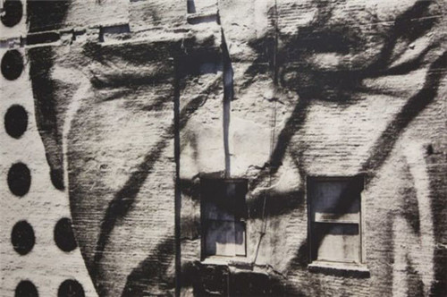 JR遍布全球的城市街头艺术作品